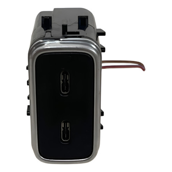 Tomada Carregador Traseiro Gle 400 53 63 Amg 2022 Preto