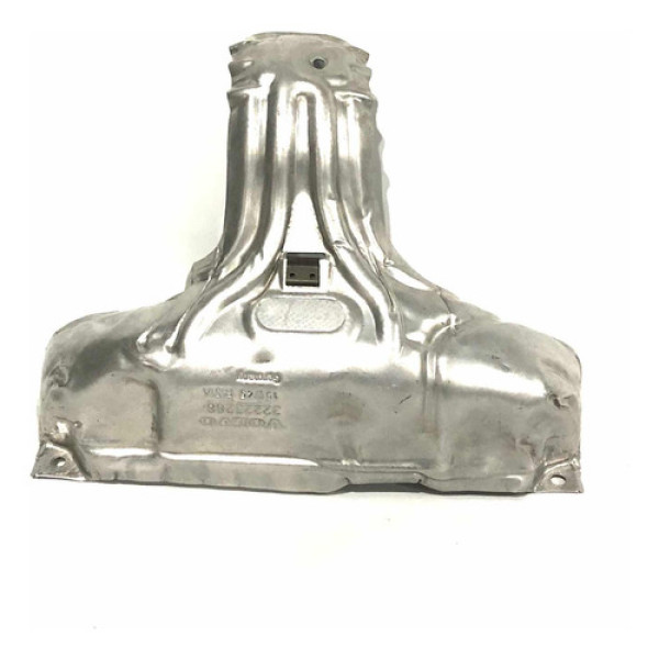 Defletor De Calor Do Coletor De Escape Volvo Xc40 T4 2020