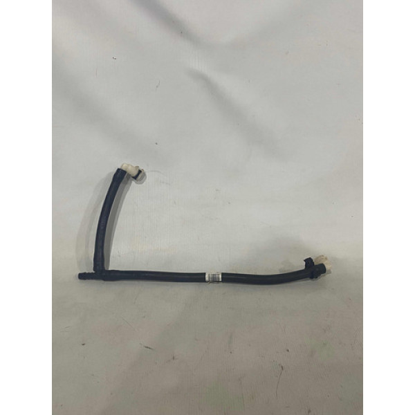 Mangueira Do Esguicho Lado Direito Bmw 318 320 E90 2010/2012
