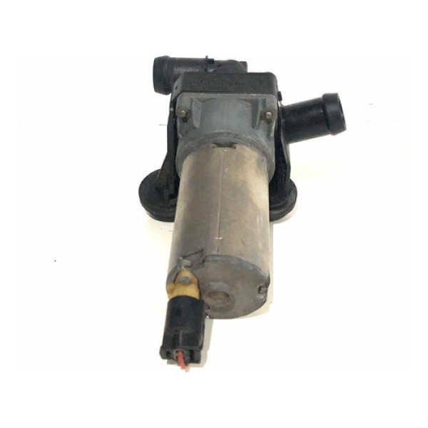 Bomba De Agua Elétrica Bmw 318 320 E90 2010/2012