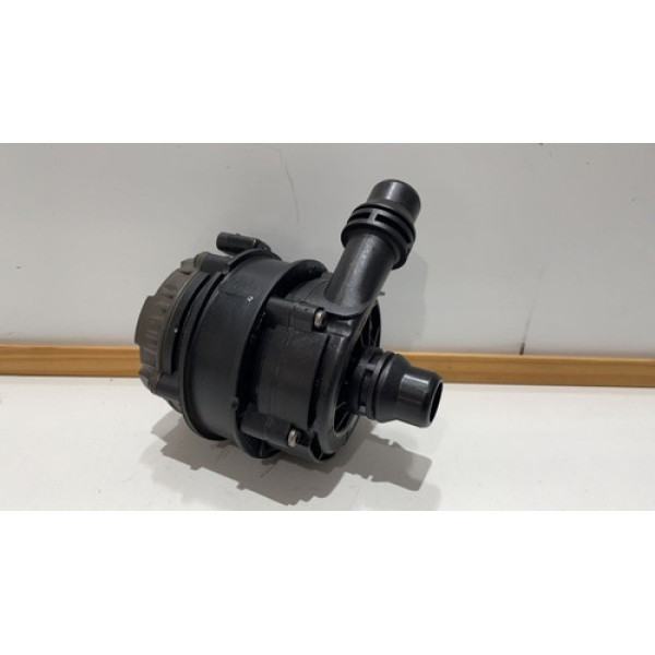 Bomba Água Auxiliar Bmw 320 2.0 T 2020 2021 Original