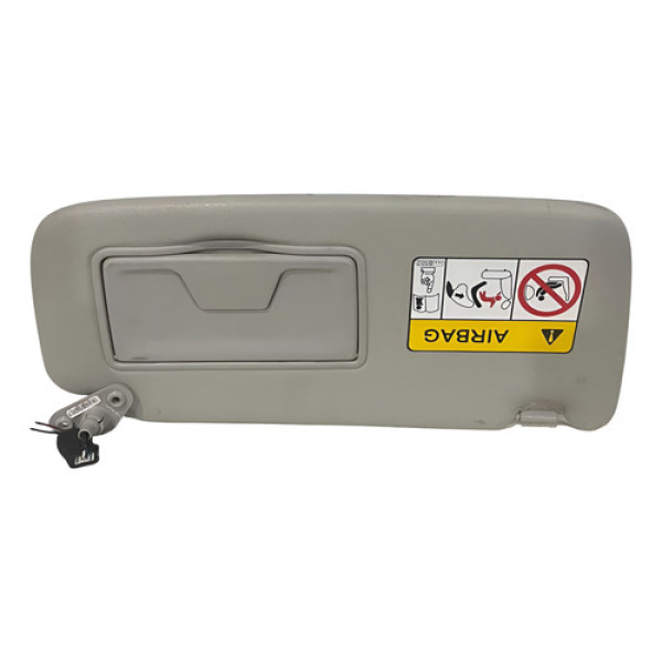 Quebra Sol Direito Mitsubishi Pajero Sport 2021