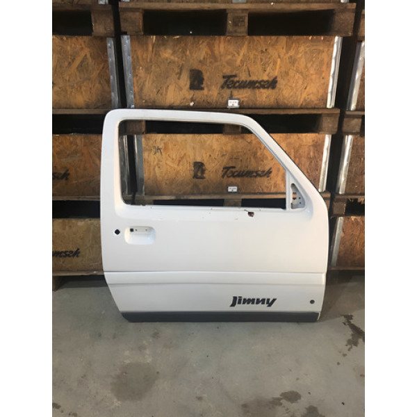 Porta Direita Suzuki Jimny 2017/2022 Com Detalhes Dianteira Direita Branco