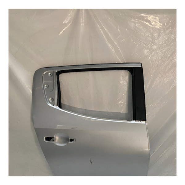 Porta Traseira Direita New Triton 2022/2024 Traseira Direito Prateado