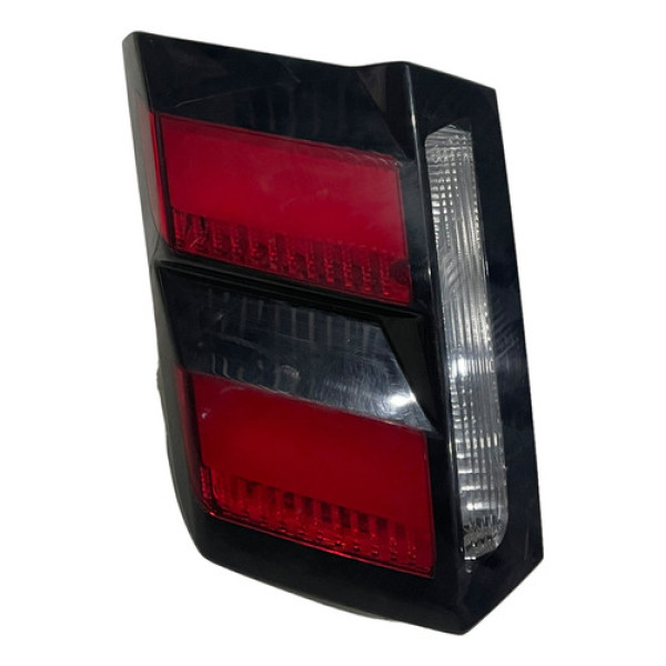 Lanterna Tampa Traseira Direita Peugeot 3008 5008 2019 2020