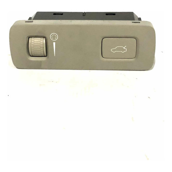 Botão De Abertura Do Porta Malas Volvo Xc40 T4 Momentum 2020