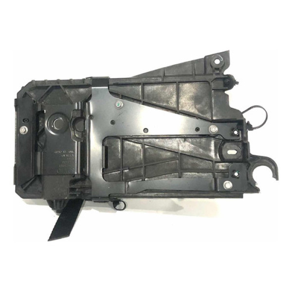 Suporte Bateria C/ Detalhes Volvo Xc40 T4 Momentum 2020